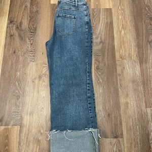 Brand: Zenana-NWOT
Size 32
Wide leg/ cuffed